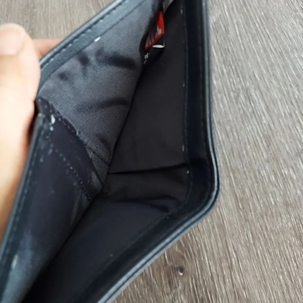 Marvel Bifold Wallet - Picture 4 of 6